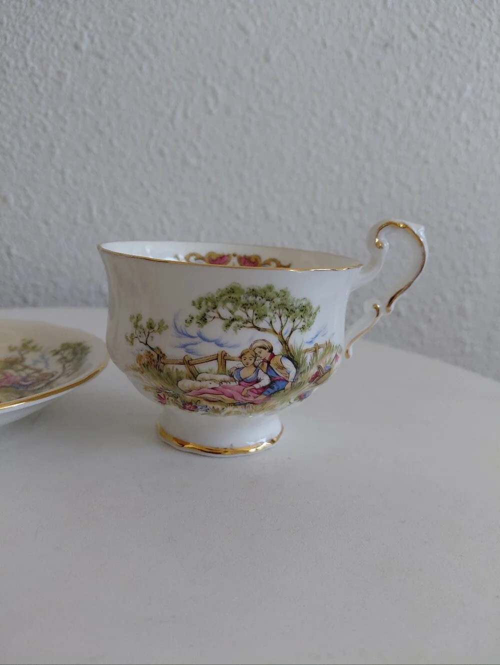 Vtg 1960s ROYAL CREST Fine Bone China FIRST LOVE Colonial Tea Cup&Saucer England